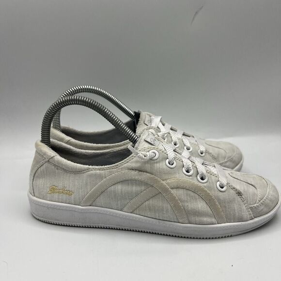 Skechers Shoes Womens Size 7 Madison Ave Take A Walk Sneakers White Canvas 23958 - Picture 1 of 12